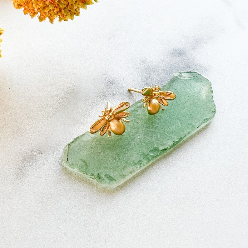 14k Gold Vermeil Bee & Honeycomb Stud Earrings